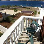 شقة Family Friendly Seaside Apartments Kanica, Rogoznica - 4269