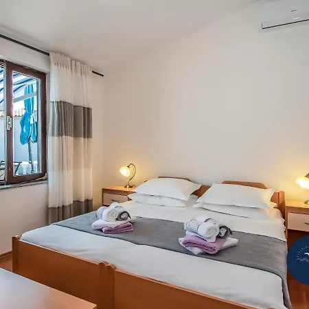Apartament Family Friendly Seaside Kanica, Rogoznica - 4269 Ražanj