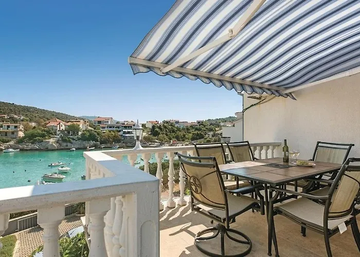 Appartamento Family Friendly Seaside Kanica, Rogoznica - 4269 Ražanj